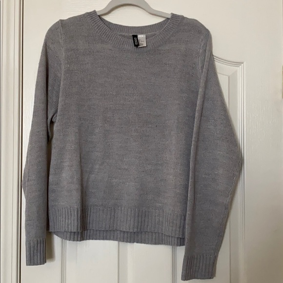 H & M grey sweater size large - Picture 5 of 6